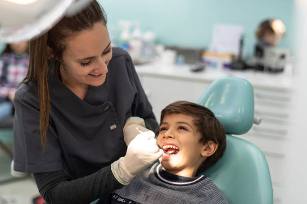 Best Emergency Tooth Extraction  in Lakewood, OH