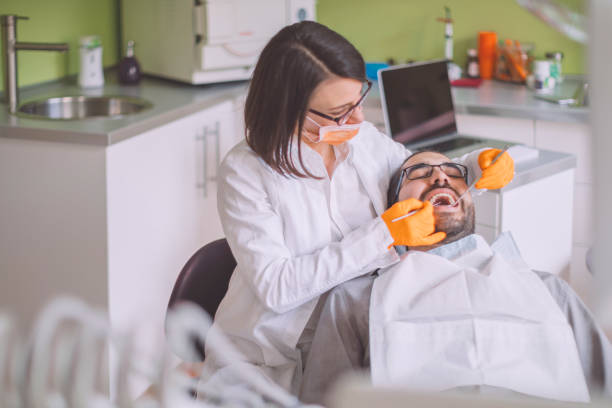 Best Tooth Infection Emergency Dentist  in Lakewood, OH